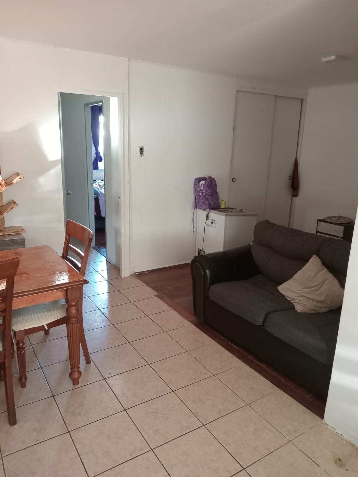 Se vende casa con local de comida funcionando. Villa La Florida, La Serena.