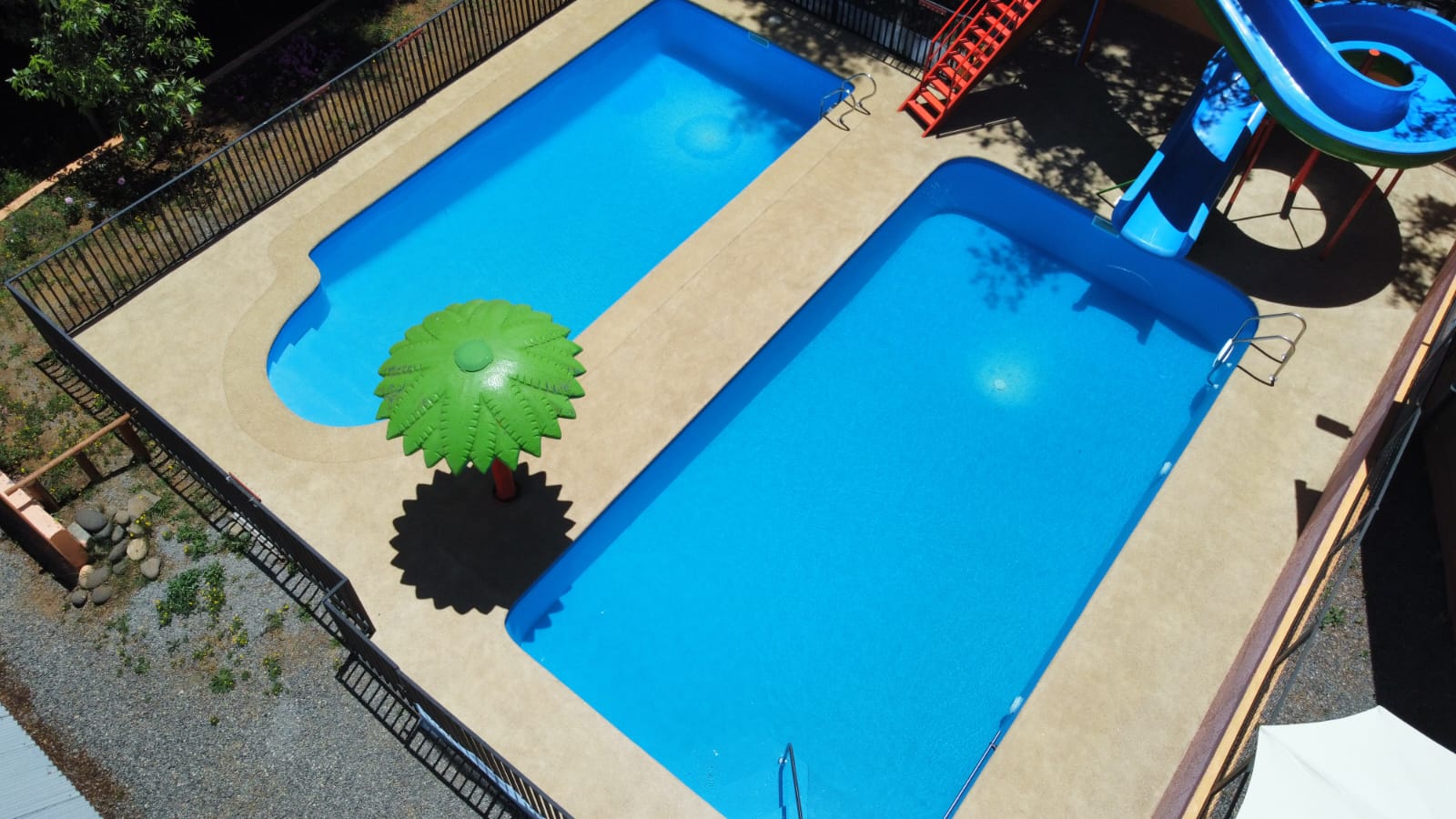 Vendo Complejo Habitacional y Turístico, Camino a las Termas de Chillán