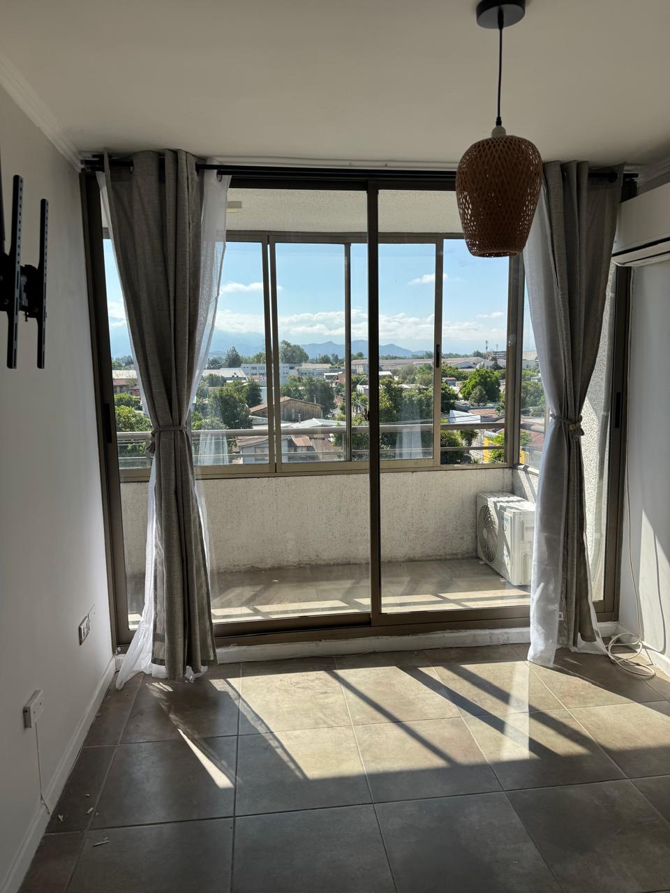 Arriendo Departamento 3D + 2B en Condominio Doña Laura – San Fernando