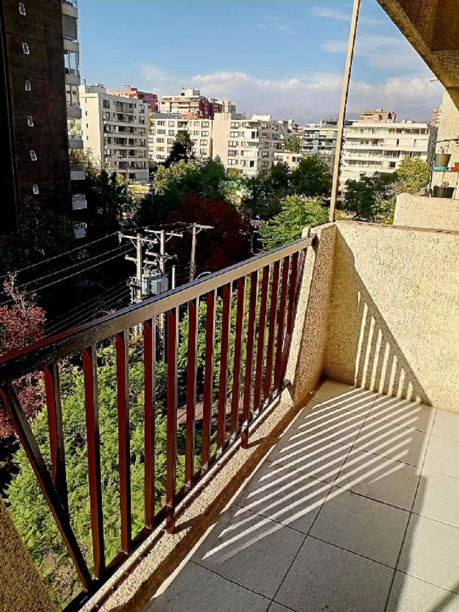 Se arrienda departamento 1D/1B en Providencia